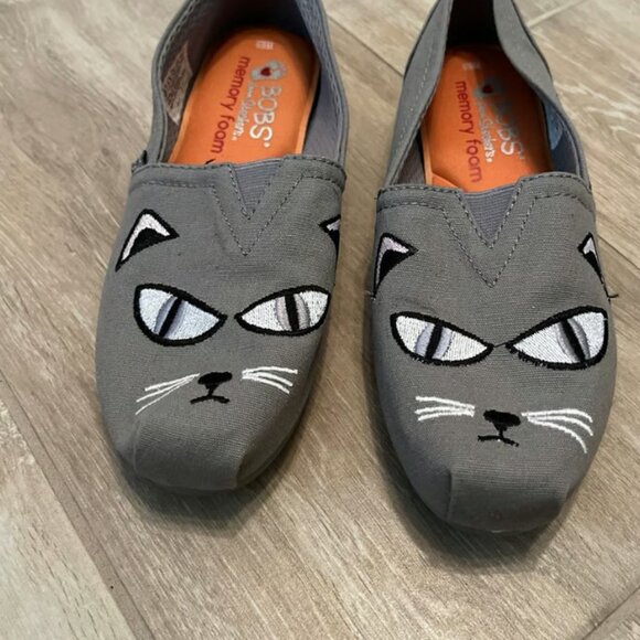 Skechers Shoes - Cat Skechers